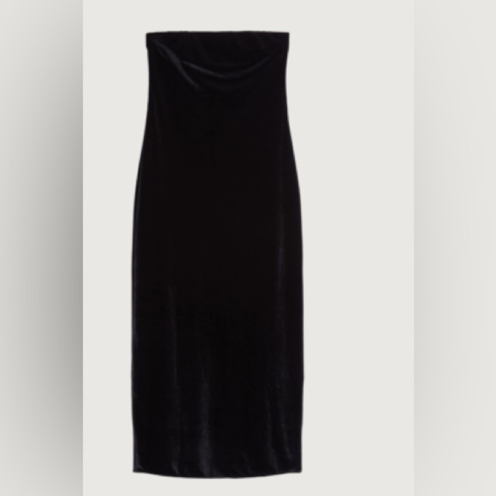 Elegant Black Strapless Suade Dress